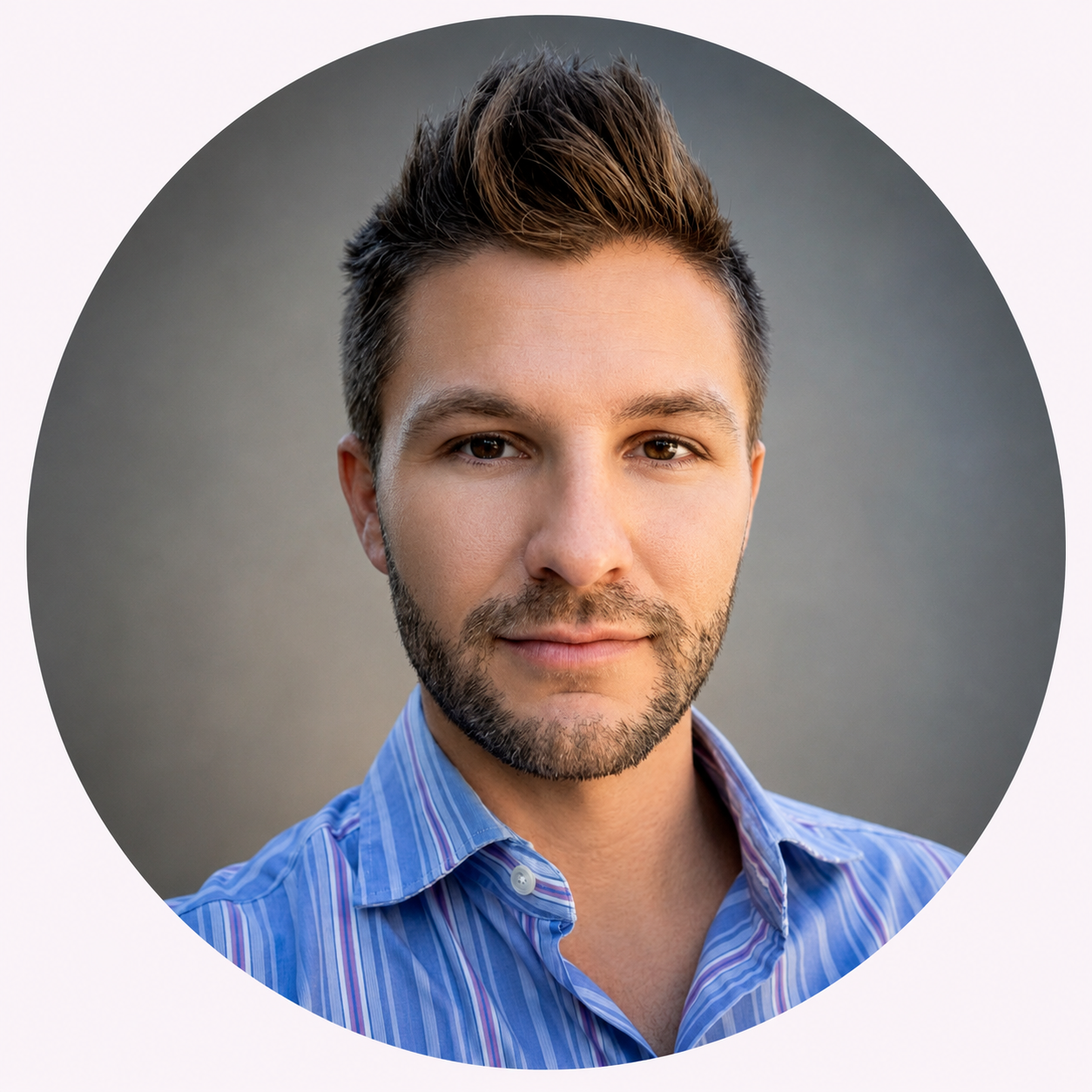 Portrait of Alex Tarris, Product Curation & Clinical Solutions at VURV Research™